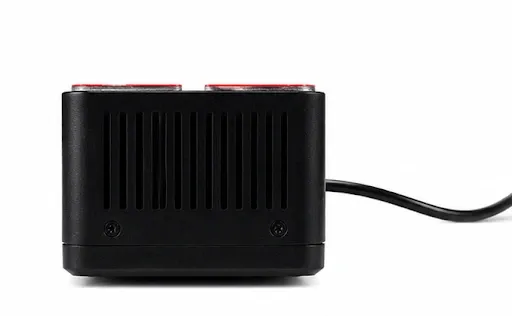 CR-820-A200B_LATERAL_DER.webp